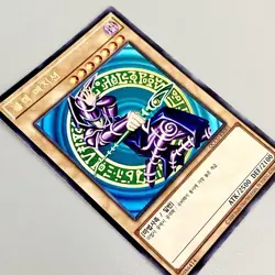 Yu-Gi-Oh Dark Magician KOREAN Ultra Rare Card OCG Quarter Century SDY Art Holo - Image 1