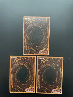 Yugioh Trap Master SDY-043 Unlimited Edition Common Damaged X3 - Image 2