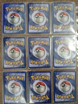 Pokemon TCG Base Set Unlimited 82/101 Holo/Normal collection binder. Charizard - Image 2