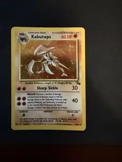 1999 Pokemon Fossil Kabutops Holo 9/62 Ultimate. - Image 1
