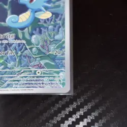 Pokemon Horsea 067/064 Illustration Rare Full Art Sv: Shrouded Fable near mint - Image 5