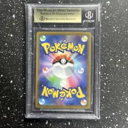 Pokemon 2022 Lost Abyss Giratina V 111/100 BGS 9.5 Gem Mint - Image 2