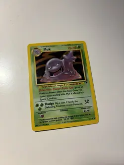 Muk 16/110 Holo Rare Pokemon Card NM - Image 1