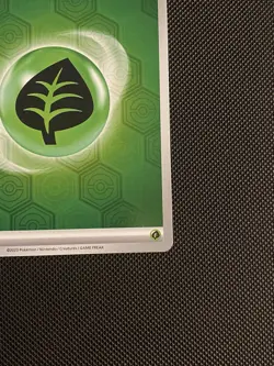 POKEMON TCG: SHROUDED FABLE LEAF ENERGY REVERSE HOLO CARD NM/M - Image 2