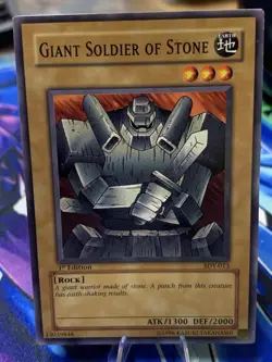 Giant Soldier of Stone SDY-013 Starter Deck: Yugi 1st Edition - Image 1