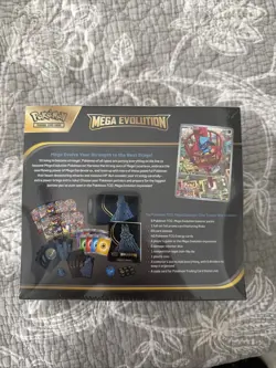 *Sealed Mega Evolution Elite Trainer Box Lucario ETB* Pokemon - Image 4