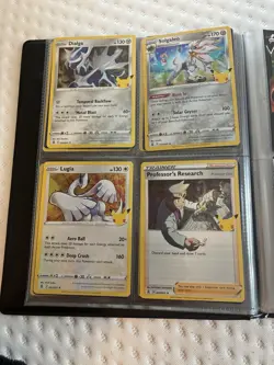 Pokemon Collection Binder Full Holo Set 16/16 NM + Pikachu’s and Extra cards - Image 5