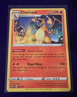 Pokemon - Charizard - 001/015 - McDonalds 2024 Promo - NM - Image 1