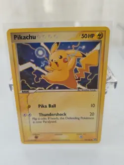 Pikachu - 60/106 - 2005 - Pokemon EX Emerald - Image 1