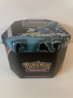 Pokemon TCG Vapereon V with 20 Random Sleeved Cards - Image 5