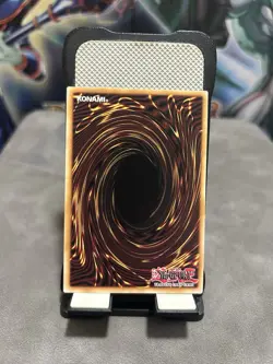 9 card LOB 2017 Reprint Bundle including a copy of Red Eyes and Blue Eyes Dragon - Image 5