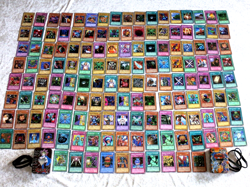 Yu-Gi-Oh Yugioh Sammlung, 146 Karten und 2 Dosen - Image 1