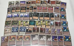 Mixed 1995 Magic: The Gathering (White Border) Trading Card Bundle (Set Of 100) - Image 1