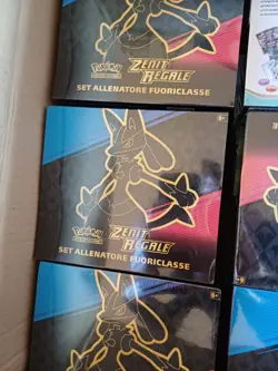 Pokemon ITA 1X Sealed Spada & Scudo Zenit Regale Crown Zenith ETB Elite Trainer - Image 2