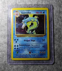 Pokemon 1999 TCG: Gyarados Holographic Card Base Set Unlimited Rare 6/102 - Image 1