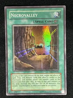 YUGIOH NECROVALLEY SUPER RARE GOOD CONDITION DR1-EN032 - Image 1