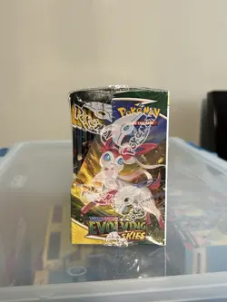 Pokemon Evolving Skies Booster Box Sealed new - Image 2