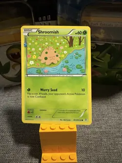 Shroomish RC2/RC32 XY Generations Pokemon Card - Image 1