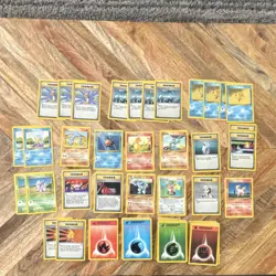 1999 Pokemon Base Set Card Lot – Vintage WOTC Cards (Charmander, Trainers) - Image 1