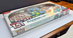 Pokemon TCG Scarlet and Violet 151: Blooming Waters Premium Collection 190371 - Image 3