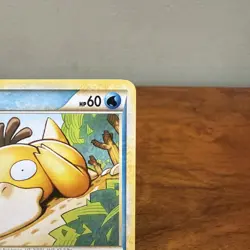 Pokemon TCG Psyduck Triumphant 74/102 Regular LP. - Image 3