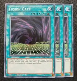 Fusion Gate x3 Yu-Gi-Oh! SDAZ-EN024 1st Common PLAYSET - Image 1
