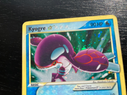 Pokemon Ultra Rare Gold Star-Holo Kyogre 112/113 Delta Species EX/MP - Image 4