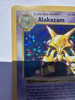 Pokemon Alakazam Holo Rare Base Set Shadowless 1/102 1999 Wizards of the Coast - Image 3