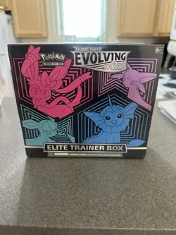 Pokemon Sword & Shield Evolving Skies Elite Trainer Box Booster 8 Packs - Image 1