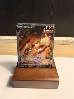 Flareon V SWSH179 SWSH: Sword & Shield Promo Cards Holo - Image 1