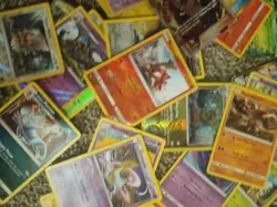 Pokemon TCG huge Lot over 100 Cards vintage holos rares - Image 2
