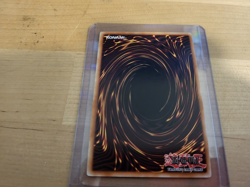 Yu-Gi-Oh! Majestic Red Dragon CT07-EN001 2010 Collectors Tins Limited Edition - Image 3