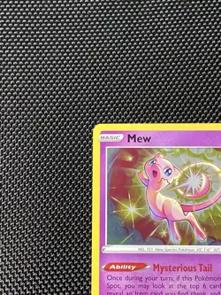 Mew 011/025 Celebrations Holo Pokemon Card - Image 2