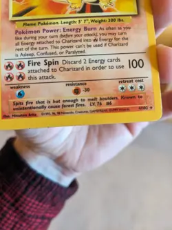 Pokemon Charizard 004/102 Base Set Holo Unlimited - Image 3