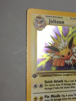 1st Edition Holo Jolteon Card - Ungraded NM - Jungle 4/64 - Wizards WOTC 1999 - Image 5