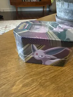 Pokemon TCG: V Heroes Tin Espeon V, Brand New Sealed - Image 5