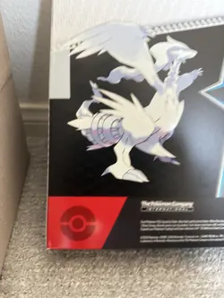 Pokemon Unova Heavy Hitters Premium Collection - Image 5