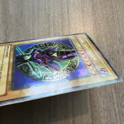 Yugioh Asian American 1st Edition Dark Magician LOB-005 - Image 4