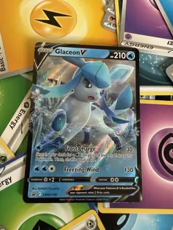 Glaceon V #SWSH196 Pokemon Promo - Image 1
