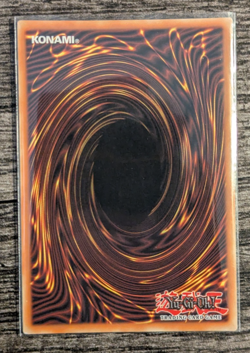 Yu-Gi Oh!: Red-Eyes Black Meteor Dragon (Prismatic Secret Rare)(Duel. Mirrors) - Image 2