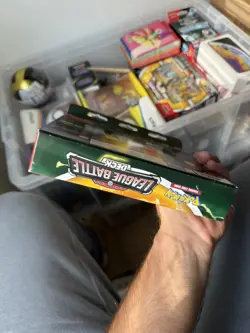 Pokemon Trading Card Game League Battle Deck Includes Meridian Ex - Image 2