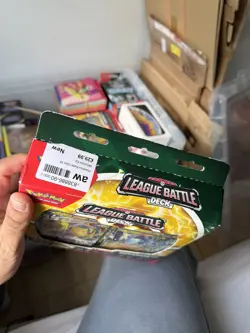 Pokemon Trading Card Game League Battle Deck Includes Meridian Ex - Image 3