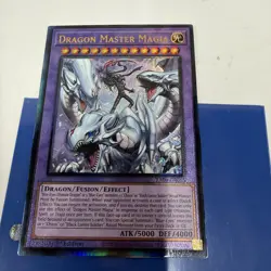 Dragon Master Magia - RA04-EN055 - Prismatic Collector's Rare 1st Edition - NM - Image 2