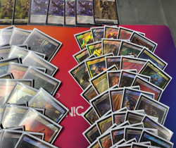 MTG Warhammer 40,000 Forces of the Imperium Commander Deck Collector's Edition - Image 4