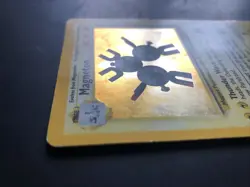 Pokemon TCG Magneton Base Set 9/102 Holo Unlimited Holo Rare HP - Image 3