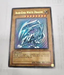2002 Yu-Gi-Oh Starter Deck Kaiba 1st ED Blu Eyes White Dragon # SDK-001 - Image 1