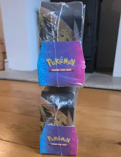 2x Pokemon TCG Costco Exclusive Chilling Reign ETB and Tin Sealed Evolving skies - Image 4