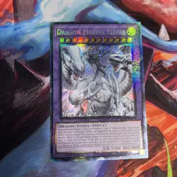 DRAGON MASTER MAGIA Prismatic Collectors Rare RA04- EN055 1st Edition YUGIOH - Image 1