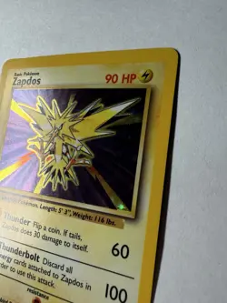 Pokemon TCG Zapdos Base Set Holo Unlimited Rare Card 16/102 - Image 2