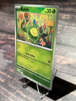Pokemon - Prismatic Evolutions - Budew 004/131 Master Ball Holo NM/M - Image 3